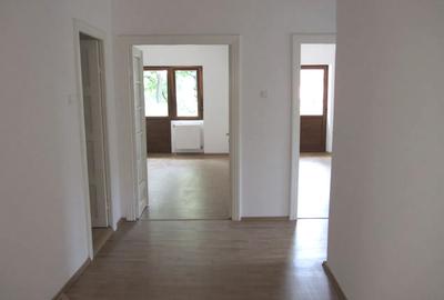 Spațiu Birouri | 4 Camere | Balcon | Bucătărie | Central - 4