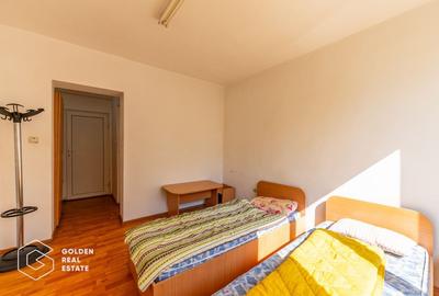 Cladire cu 24 camere, langa Castelul Regal Savarsin - 12