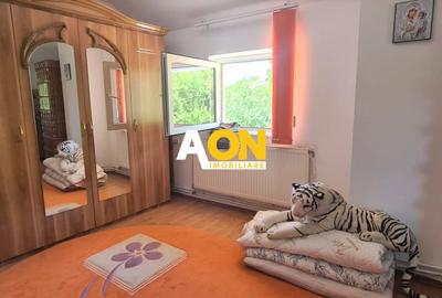 Vila pretabila pensiune + restaurant,  10 camere,  1000MP teren - 20