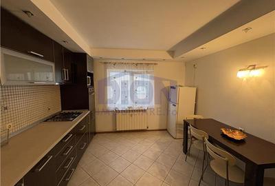 Unirii - Nerva Traian, 3 camere, 80mp, 1992, 650 EUR - 3