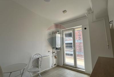 La inchiriat apartament 3 camere si parcare in Voluntari - 8