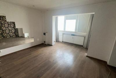 BD.DECEBAL - CENTRAL, Apartament cu 3 camere decomandate - 90 mp- etaj 4/4, - 4