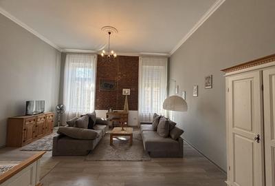 Apartament cu o camera în clădire istorică ,zona Maria - 27