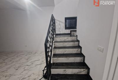 Duplex de vanzare cu 3 camere si teren de 309 mp - Recas - 4