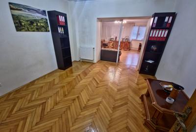 Faleza Nord apartament 3 camere decomandat - 17