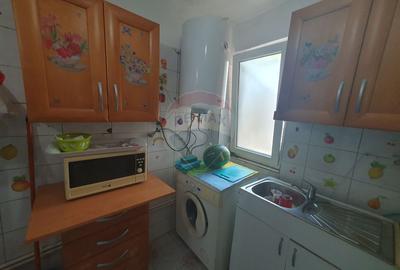 Apartament 2 camere in Casă / Vilă de vanzare str. Campia Islaz - 4