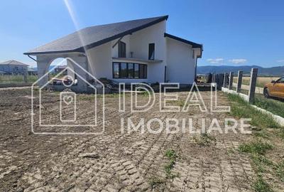 Casa Individuala Moderna cu 5 camere si 668 mpu curte, in Cristian - 16
