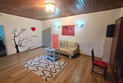 Apartament cu 3 camere semidecomandat, mobilat în Bucureștii Noi