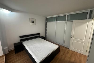 Apartament 3 camere decomandat, centrala proprie, loc de parcare - 8