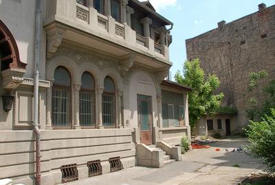 Vila cu arhitectura Rosetti - 2