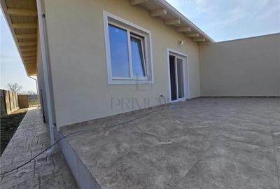 Duplex cu 3 camere în Urseni