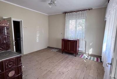 Casa de vanzare cu 3 camere, zona Schit - 4