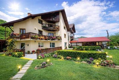 Tu 3D! Resedinta/ Pensiune, apreciabil areal, Moieciu, Bran, Brasov - 1