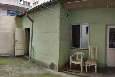 Corp de casa exact vis a vis de Tomis Mall - 4