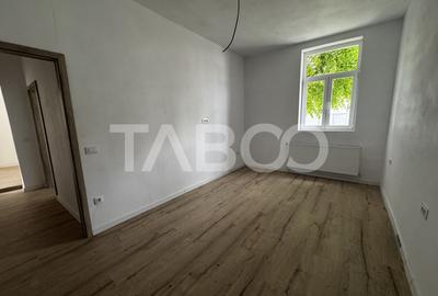 Apartament renovat complet la casa 3 camere 60 mpu Piata Cluj Sibiu - 10
