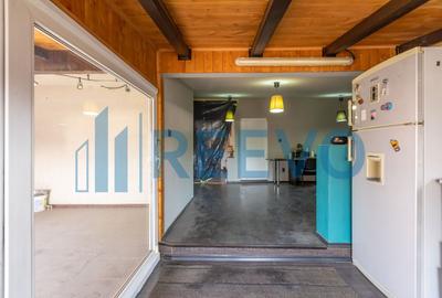 Clădire și teren pentru investiție, central Roman - 44