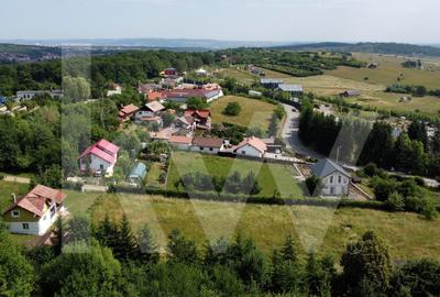 Teren construtie 1000 mp - Tocile, toate utilitatile, vedere panoramică! - 8