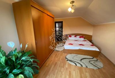 Casa 210 mp-garaj-curte amenajata-panouri solare-Ghinda - 3