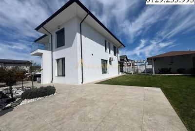 Casă individuală cu 6 camere în Berceni