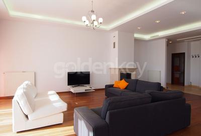 Apartament cu 4 camere si vedere panoramica spre lac - 3