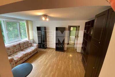 Apartament cu 2 camere, mobilat în Policlinica