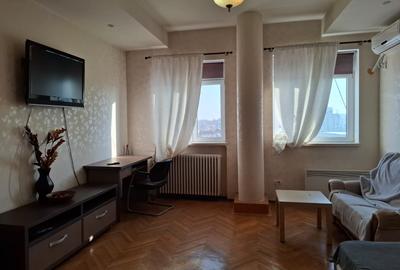 URGENT!, Dacia-Piata Spaniei, BLOC CONSOLIDAT, decomandata, NEGOCIABIL - 1