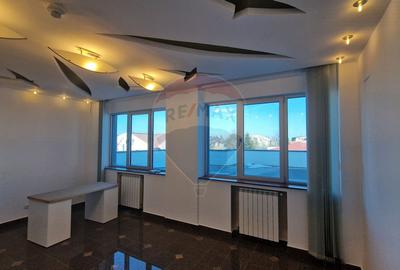 Spațiu de birouri de 1,054mp de închiriat în zona Bucureștii Noi - 34