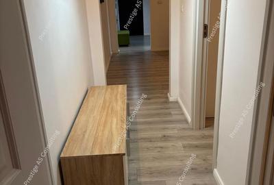 Prima inchiriere | 3 camere | Bulevardul Cetatii - 6