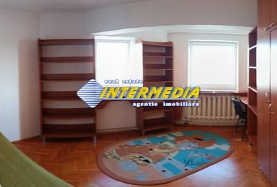 Apartament 3 camere decomandat etaj 1 Centru Alba Iulia - 5