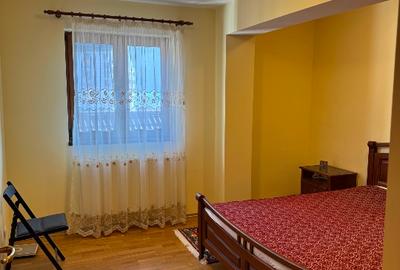 Vand apartament spatios, 2 camere in Sinaia, - 4