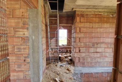 Jumatate de duplex la cheie,4 camere,constructie 2024 Mosnita Noua - 18