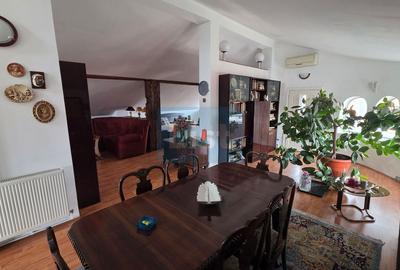 Vilă spațioasă aproape de centru | 259 mp | Piața Mică - 12