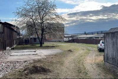 De vânzare: Teren + clădire (S+P+E+P), zonă centrală - 1