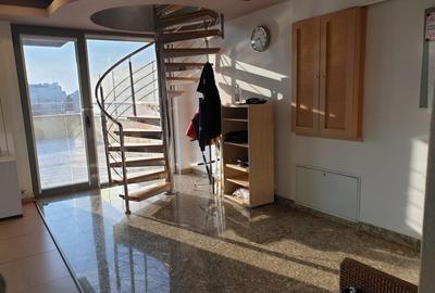 SPATII DE BIROURI LUX, PIATA ROMANA - 18