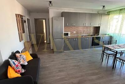 Apartament cu 3 camere semidecomandat, mobilat în Florești