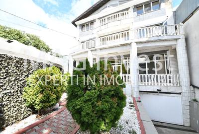 Exclusivitate - Vila P+2E - 15 camere, garaj - Mazepa 2, str. Al. Cernat - 19
