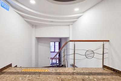 Spațiu Birouri PREMIUM pe Sabinelor 104A - Zona 13 Septembrie Marriott - 16