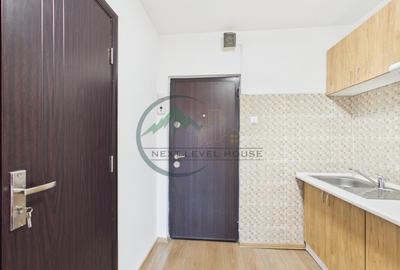 Garsoniera Zizinului 132, etaj 2, baie proprie, boxa, comision 0 - 8