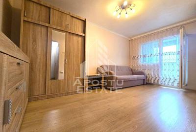 Garsonieră semidecomandată în Micălaca