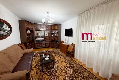 Apartament 3 camere,Zona Centrala,etaj 1 - 1