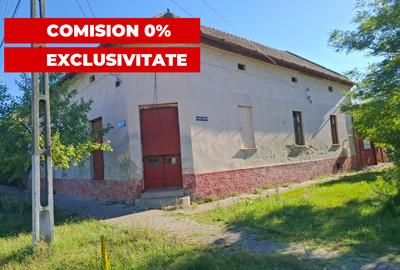 Casă mare cu spațiu comercial pe colț in Nadlac - 2