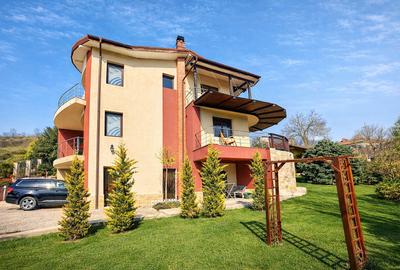 Vilă cu 7 camere și 825 mp teren în cartierul Bucium-Iasi - 12