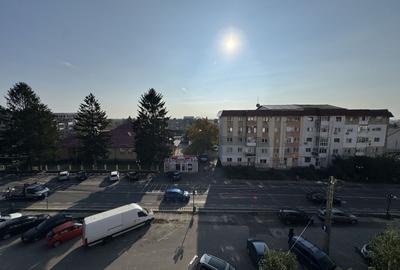 Apartament 3 camere 60 mp bloc 1980 central Filipesti de Padure! - 24
