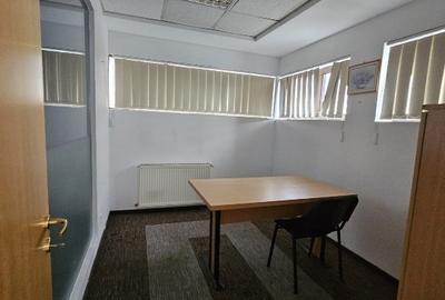 Spatii birouri 100 mp - direct proprietar - etaj 2 - 3