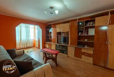 Apartament cu 2 camere decomandat, mobilat în Exterior Est