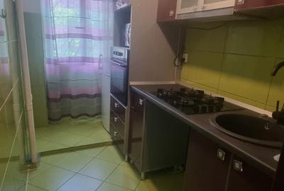 Apartament cu 3 cam - Str Resita - 12