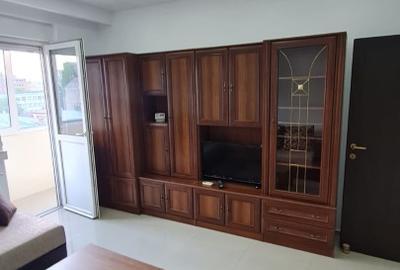 Universitate ultracentral Batiștei Jean Louis Calderon - 2