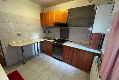 Închiriez garsoniera- zona Berceni - 4
