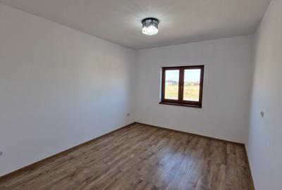 De vanzare 1/2 Duplex Sacalaz - 17