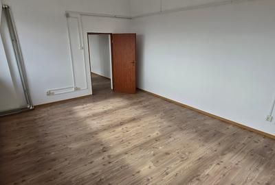 Spatiu de birouri, cabinete medicale, clinici, etc. - 24